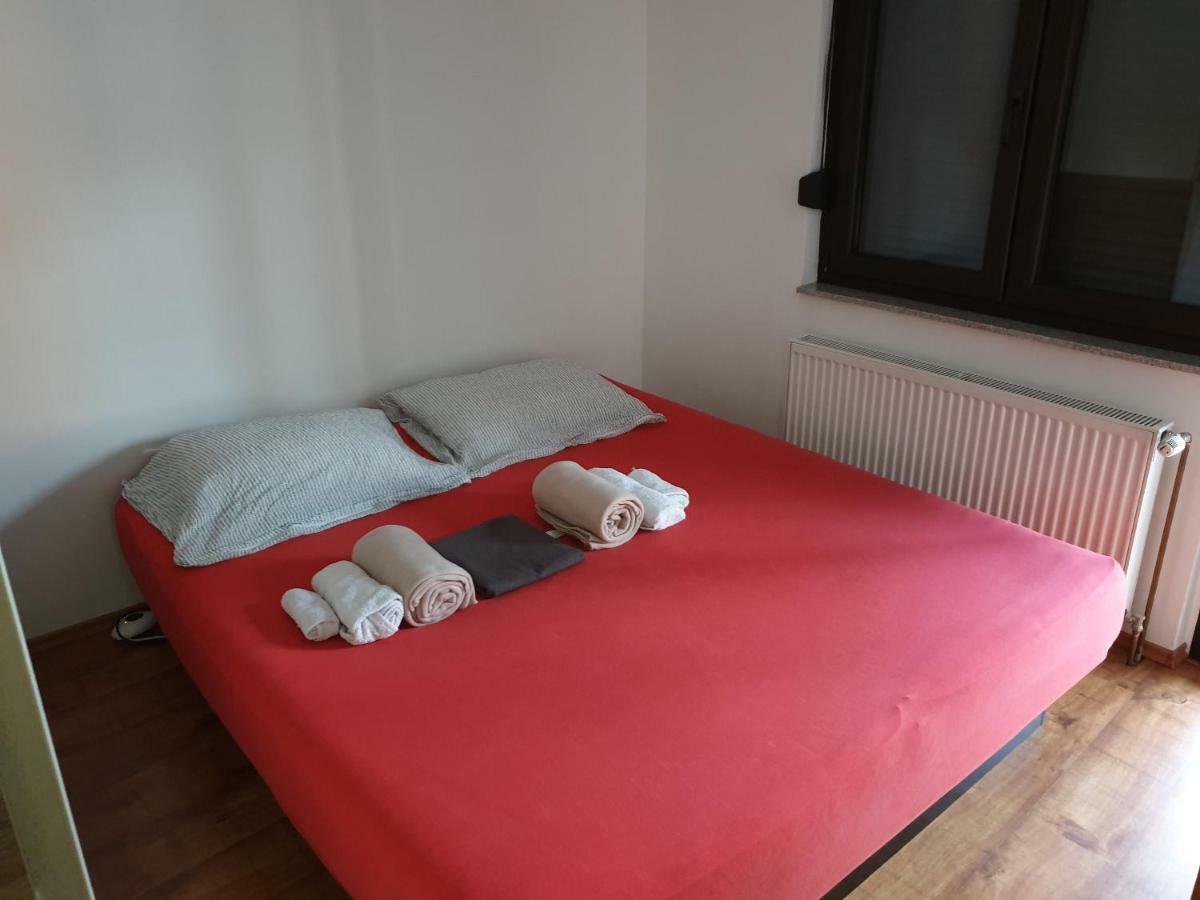 Apartman Max 2 Biskupec Zelinski Buitenkant foto